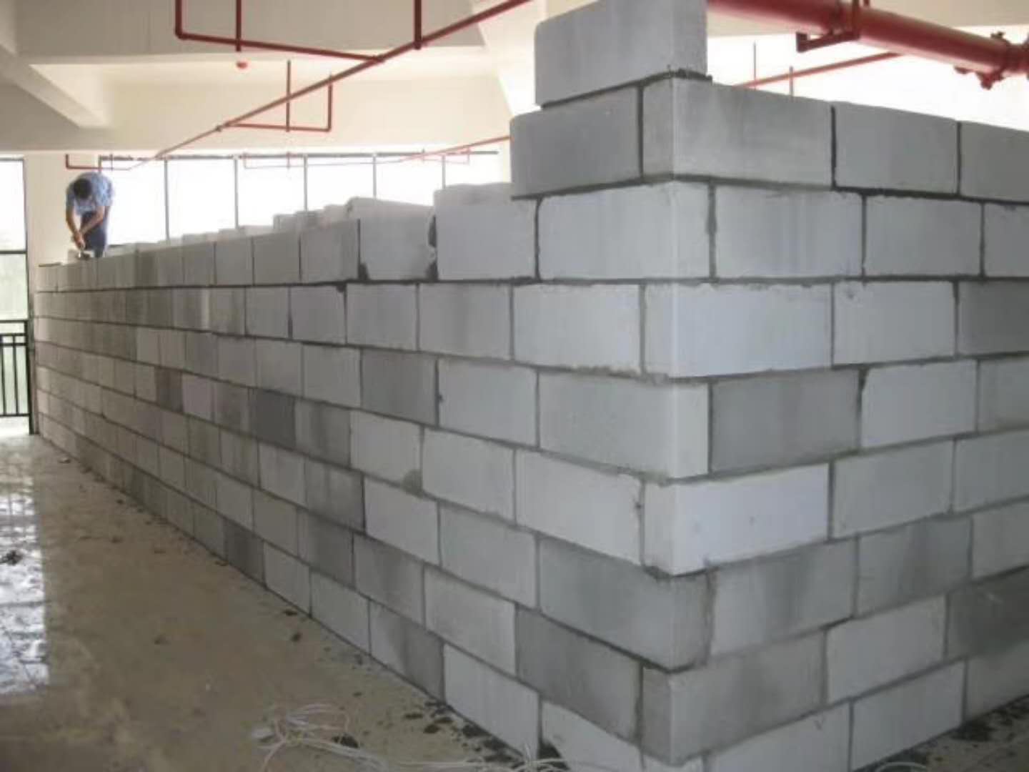 龙亭蒸压加气混凝土砌块承重墙静力和抗震性能的研究